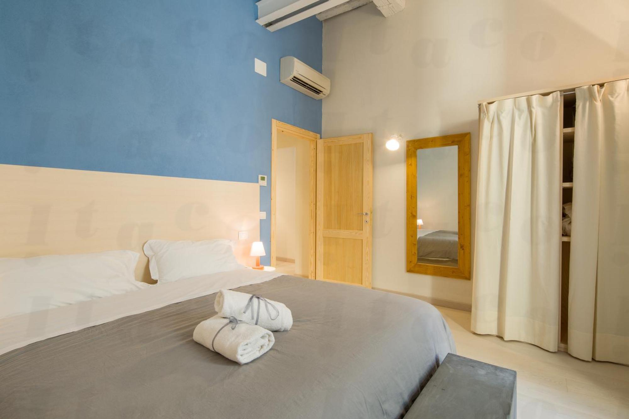 Residenza Degli Artisti Apartments Лукка Экстерьер фото